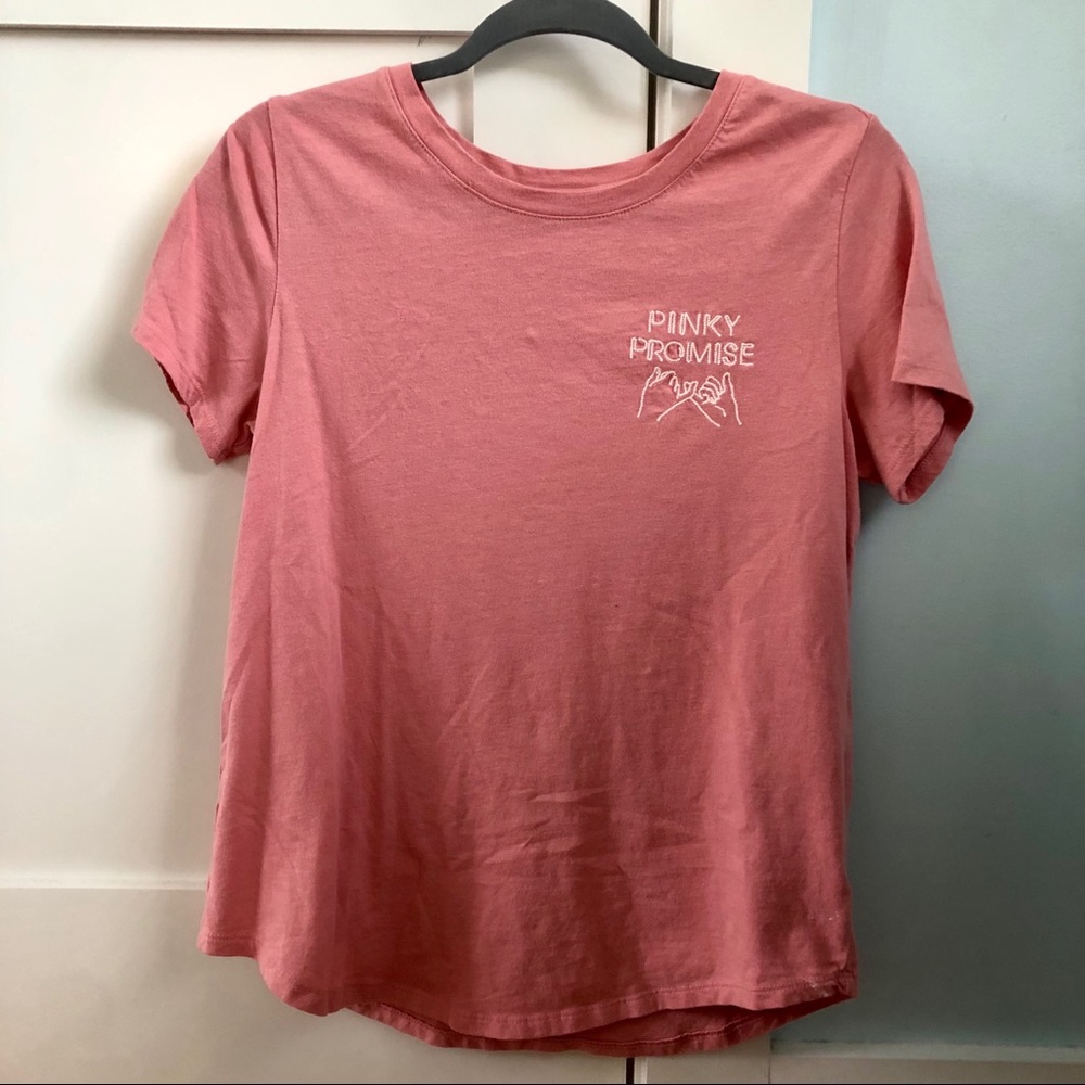 Pinky promise pink T-shirt